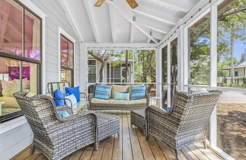 White's Gulfview House | Missouri Loves Company | Golf Cart | Close To Pool