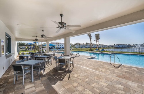 Naples House | Model Home in gated community available for rent