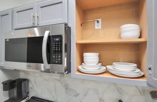 Greater East End House | Modern 3BR Houston Home Ideal for Long Stays Near Downtown