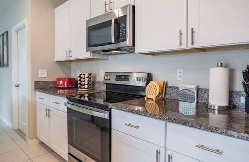Fussels Corner House | Modern 4BR Family & Group Retreat Work-Friendly