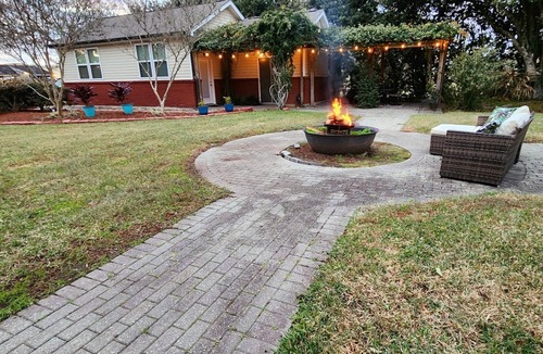 Patterson House | Modern Bayou Retreat with Hot Tub Access