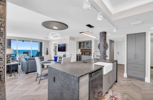 Park Shore Condo | Modern Condo Steps from the Private Beach with Amazing Views