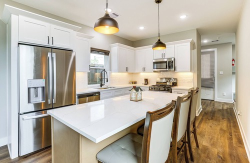 Northeast Houston House | Modern Home w/Private Yard in Northeast H-Town!