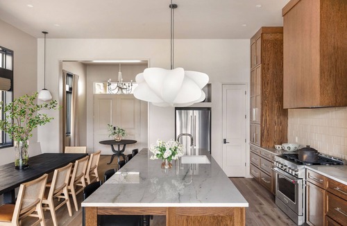 Faubourg Lafayette Condo | Modern New Homes | Heated Pools and Spas