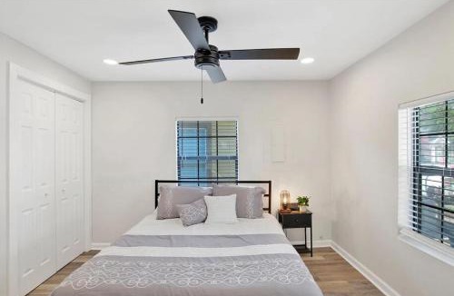 Old East Hill House | Modern & Peaceful Stay Central Near Hospitals & Shops