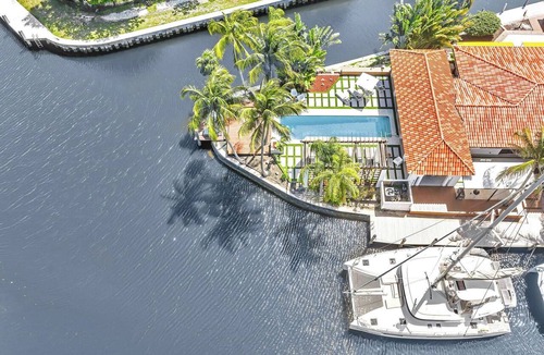 Sailboat Bend Villa | Modern Sanctuary on West Las Olas