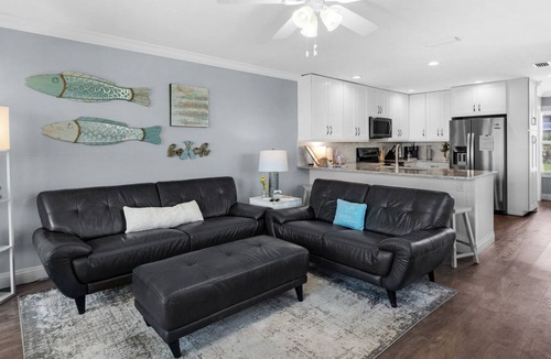Santa Rosa Beach House | Modern & Updated, Gulf-Front, Steps to the Beach + Free Attraction Tickets!