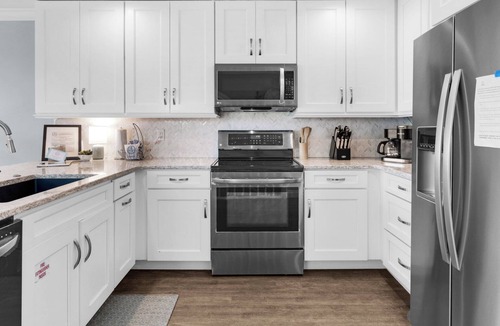 Santa Rosa Beach House | Modern & Updated, Gulf-Front, Steps to the Beach + Free Attraction Tickets!