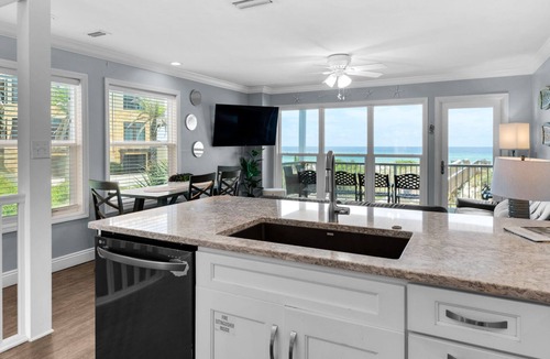 Santa Rosa Beach House | Modern & Updated, Gulf-Front, Steps to the Beach + Free Attraction Tickets!
