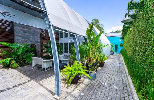 Bywater Apartment | Moon 101 - Full Moon Suite - 2BR 2 5 Bath + Living