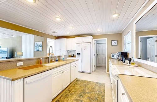 Edgewater House | Morgan Lake House: Clean and Open Floorplan with Stunning Views