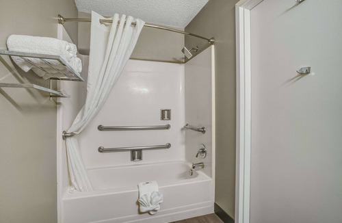 Abbeville Hotel | Motel 6 Abbeville, LA