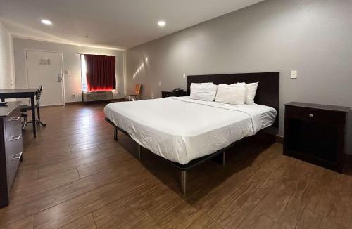 Denham Springs Hotel | Motel 6 Denham Springs, LA