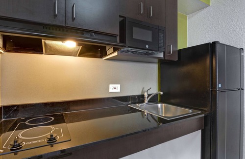 Destin Hotel | Motel 6 Destin, FL