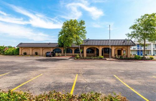 Natchitoches Hotel | Motel 6-Natchitoches, LA
