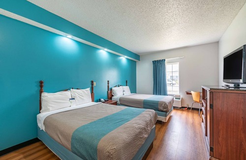 Shreveport Hotel | Motel 6 Shreveport, LA