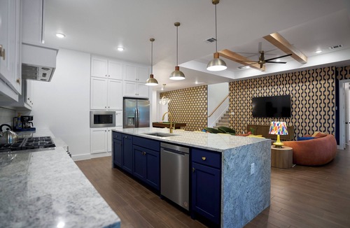 Arlington House | Mothership Arlington: Walk to Stadiums Pool Heated Spa Mini Golf Games & More