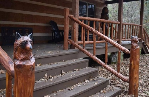 Hatfield Cabin | Mountain Fork River Cabin on 34 Acres 1 hr to Broken Bow and near UTV/ATV trails