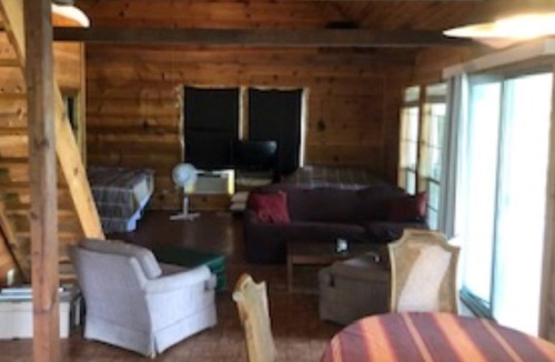 Negreet Cabin | Mt. Richard -- Cabin #1 Fisherman's Paradise