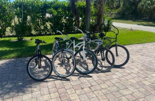 Palm River Estates Apartment | Naples Dream, Heated Pool, Hot Tub, Beach & Bikes!