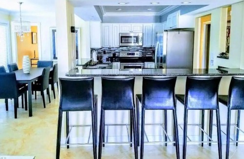 Connors House | Naples Park Pool Home Close to Vanderbilt Beach & Delnor-Wiggins