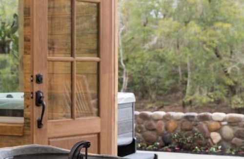 Voth Cabin | Naturalist Boudoir on POINT with Kayaks and SUP's