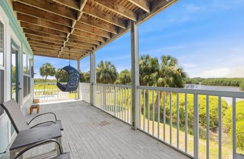 Cedar Key House | Natures Landing C101