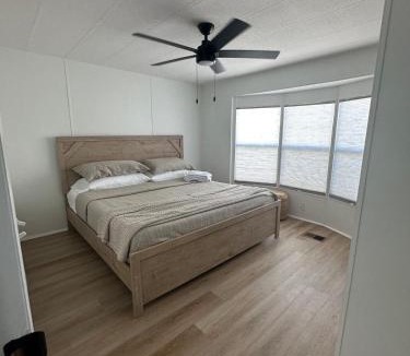 Goodland House | Navy Flamingo