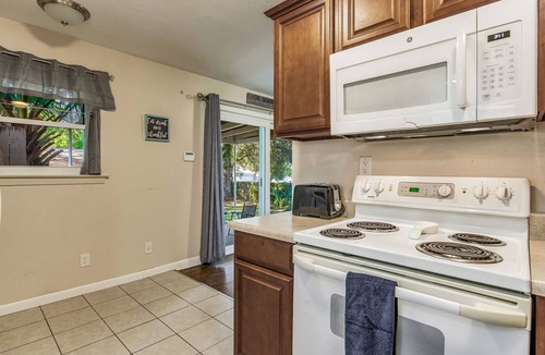 Southeast Pensacola House | Near Airport, Hospitals, and Shopping