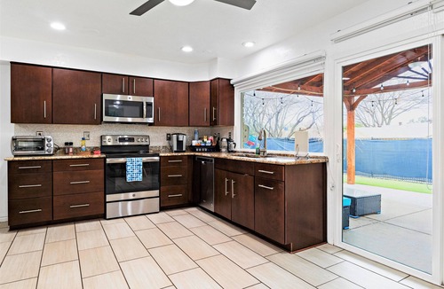 Plano House | Near Highways, Family Friendly, Garage, Foosball, Grill, Dart, Tesla Charger