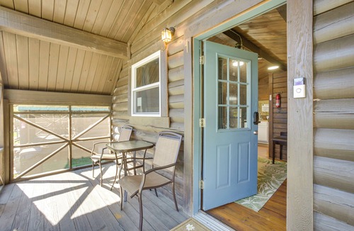Crown Point Apartment | Near NOLA: Cabin w/Heated Pool Access!
