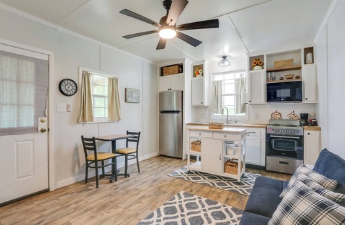 Winnie Cottage | Near Parks & Lakes: Pet-Friendly Winnie Cottage