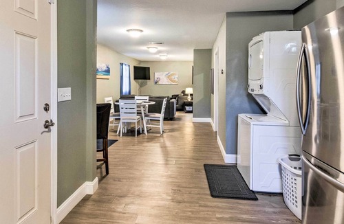 Northwest Pensacola Villa | NEW! Adorable Pensacola Villa ~ 8 Mi to Downtown!