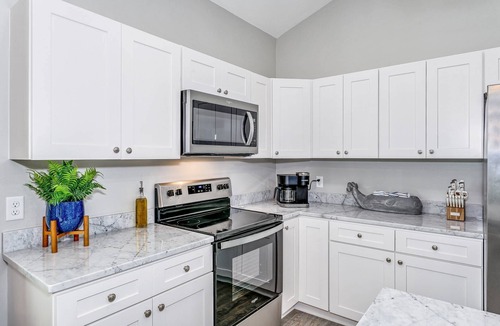 Ono Island House | New Build w/4 Beach Cruisers | Pet Friendly w/Fenced Yard & Fire Table |Playground |Minutes to Beach