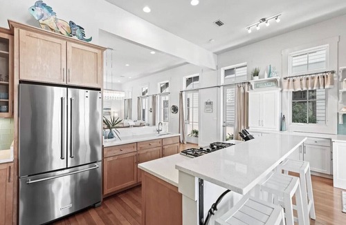 Rosemary Beach House | New! Heated Pool - 6 min walk to Beach - In Rosemary!
