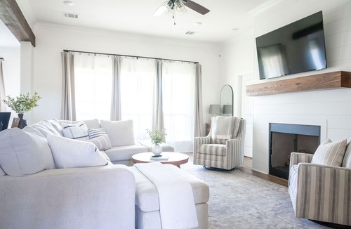 Gonzales House | New Home in Prime Location, between New Orleans & Baton Rouge