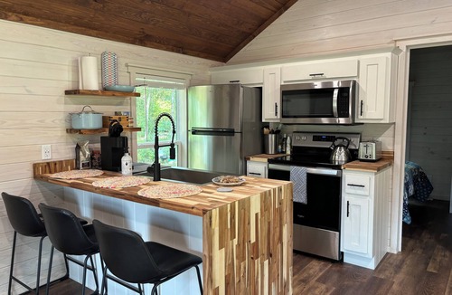 Tallahassee Cabin | New Lakeside Cabin in Tallahassee, secluded & near town