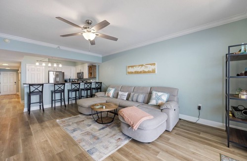 Ono Island Condo | New Listing! New Furniture! 7th Floor view of Gulf across the gorgeous ICW!