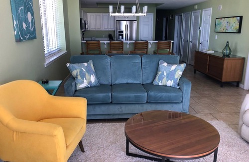 Navarre Beach Condo | ⛱ NEW LOWER RATES! Beach Chairs! Wrap Around Balcony-Beach Front & Sound Views!☼