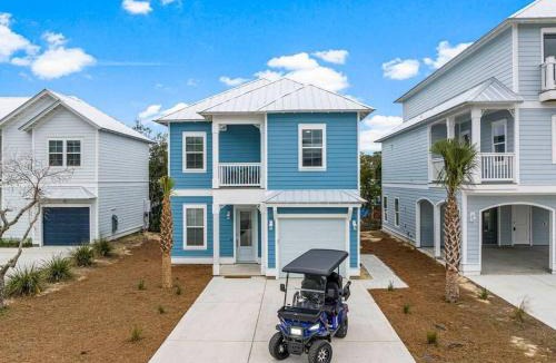 Panama City Beach Villa | NEW! Modern Beach House, Free Golf Cart Included!