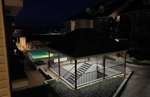 Bucktown Condo | NEW ORLEANS ! BEAUTIFUL, SECURE, GREAT LOCATION, BY LAKE PONCHATRAIN! AMENITIES!