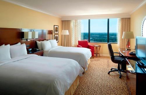 Metairie Hotel | New Orleans Marriott Metairie At Lakeway
