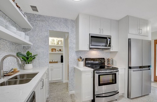 Parker Ridge House | NEW: "Paradise Palm"4/2 with Pool!