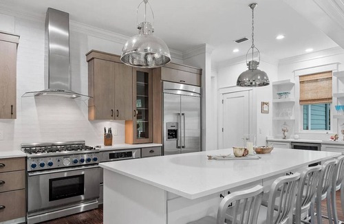 Watercolor House | New Pool for 2024. Pet Friendly Luxe Home w Cart, Bikes, Near Camp Watercolor