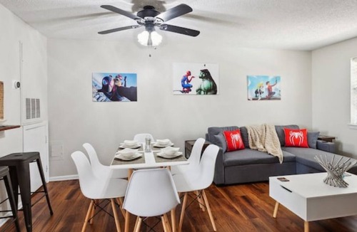 Metairie Apartment | NEW Spider-Man Themed w Pool New Orleans Airport