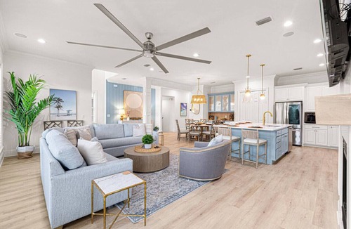 Crystal Beach House | NEW/Steps to the Beach/Hot Tub/Pool/Fully Loaded