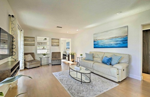 Davis Islands House | New! Sunny & Walkable Davis Islands Urban Oasis!