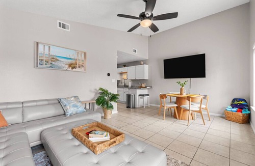 Gulf Lagoon Beach House | New! Sunset Retreat 2BR 4 Min Walk to Beach!