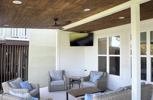 April Sound House | New Waterfront House with Golf Cart!