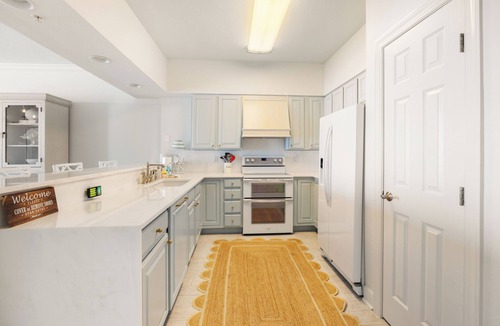 Ono Island Condo | Newest 3 BR Waterfront Condo with Jaw Dropping View & Beautiful Interior!
